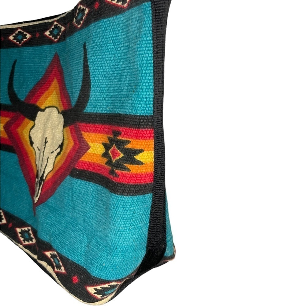 Western Style Saddle Blanket Shoulder Bag - Picture 6 of 12